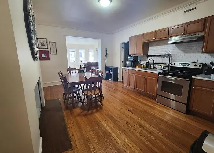 Apartment Charming Lakefront Stunning View North Chicago